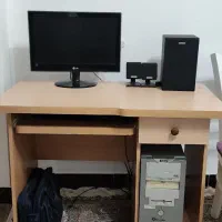 میز کامپیوتر