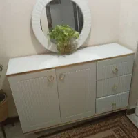 کنسول و آیینه