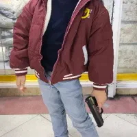 کاپشن .سویشرت|لباس|بناب, |دیوار