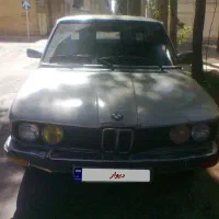بی ام و 518