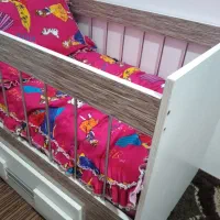 تخت کودک|تخت و صندلی بچه|نظرآباد, رسالت|دیوار