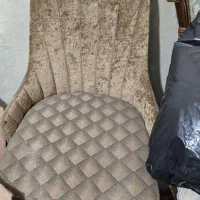 میز غذا خوری ۴ نفره  تمیز در حد نو