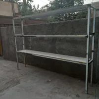قفسه آهنی