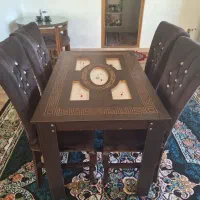 ناهار خوری ۴نفره سالم بدون هیچ مشکلی زیرقیمت ۳/۵۰۰