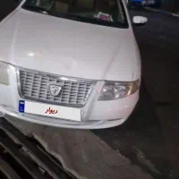 سمندسورن ۸۷بی رنگ