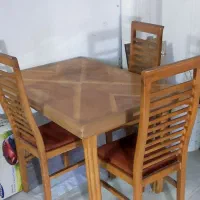 میز ناهارخوری