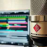 استودیو موسیقی ژوان / تنظیم و میکس مستر / آهنگسازی