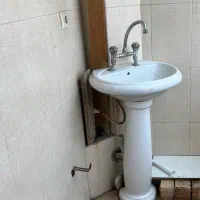 روشویی به همراه شیر