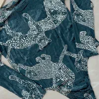 لباس نو|لباس|شیراز, معالی‌آباد|دیوار