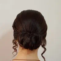 شینیون میکاپ|خدمات آرایشگری و زیبایی|شاهرود, |دیوار