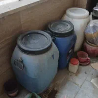 دبه آب و ترشی