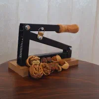 تولیدی دستگاه بادام شکن و گردو شکن|فروشگاه و مغازه|قم, علی آباد سعدگان|دیوار