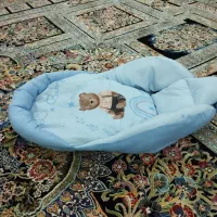 یک عدد بغلی نوزاد و یک عدد پتوی کوچک نوزاد