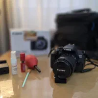 دوربین 700D canon+ لنز 18-55 stm کاملا سالم