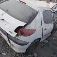 پژو 206 تیپ ۲، مدل ۱۳۸۳|خودرو سواری و وانت|آبادان, |دیوار