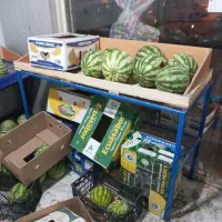 میز میوه فروشی