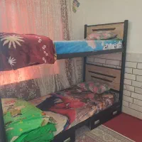 تخت دو طبقه سالم در حد نو یخچال فریزرهشت کشو سالم
