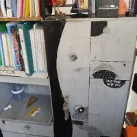 کمد و کتابخانه