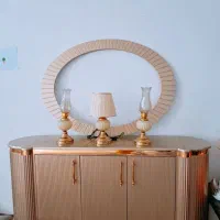 آیینه و کنسول