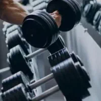 ماساژ درمانی خانوما گرفتگی عضلات