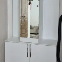 جاکفشی و آویز لباس