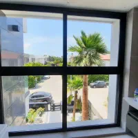 درب پنجره یو پی وی سی و آلومینیومی شیشه نرده پرده