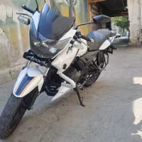 آپاچی 160 سفید