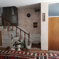 منزل ویلایی ۲۰۰ متری واقع در شهرک صدا و سیما|فروش خانه و ویلا|شیراز, شهرک صدا و سیما|دیوار