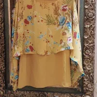 پیراهن مجلسی و شومیز|لباس|خوی, |دیوار