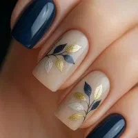 استخدام ناخنکار ناخن کاردر  سالن پرتردد خ دولت