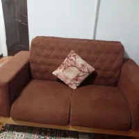 مبل 7نفره،  روکش پارچه،  بدنه چوب گردو، درحد نو