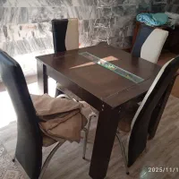 میز نهار خوری چهار نفره