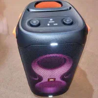 اسپیکر در حد  نو جی بی ال