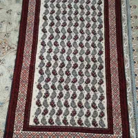 تعدادی قالی دستبافت