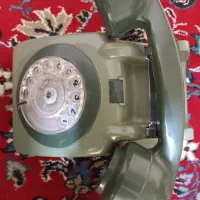 تلفن چرخی|کلکسیون اشیاء عتیقه|ملایر, |دیوار