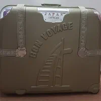 چمدان سالم و تمیز