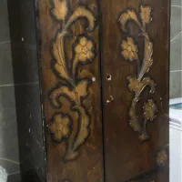 کمد لباسی