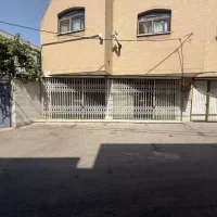 تجاری ۳۰ متر / خیابان طالقانی / امکانات کامل