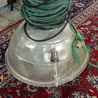 چراغ روشنایی کلاهی  بهمراه2عدد لامپ|ریسه و چراغ تزئینی|تهران, افسریه|دیوار