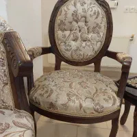 فروش مبل سلطنتی ۸ نفره همراه با میز عسلی و ویترین|مبلمان خانگی و میز عسلی|آمل, |دیوار