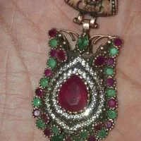 گردنبندقدیمی بسیار زیبا