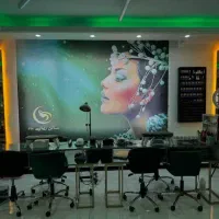اجاره-سالن-زیبایی-صندلی-اتاق-واقع-در-خیابان-اصلی