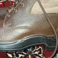 کفش سایز ۴۲