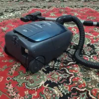 تعدادی وسیله|چرخ خیاطی و ریسندگی|خان ببین, |دیوار