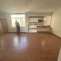 کابینت حدود ۷متر زمینی و هوایی با سینک و هود