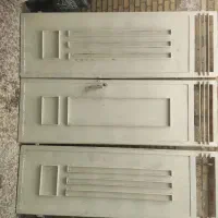 درو پنجره رو پنجره آهنی