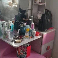 میز آرایش و صندلی