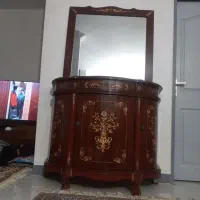 اینه و کنسول