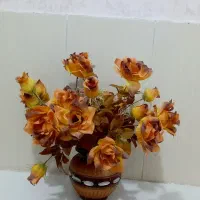 گل مصنوعی در حد نو