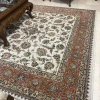 فرش ۶ و ۹ متری کاشان در حد نو